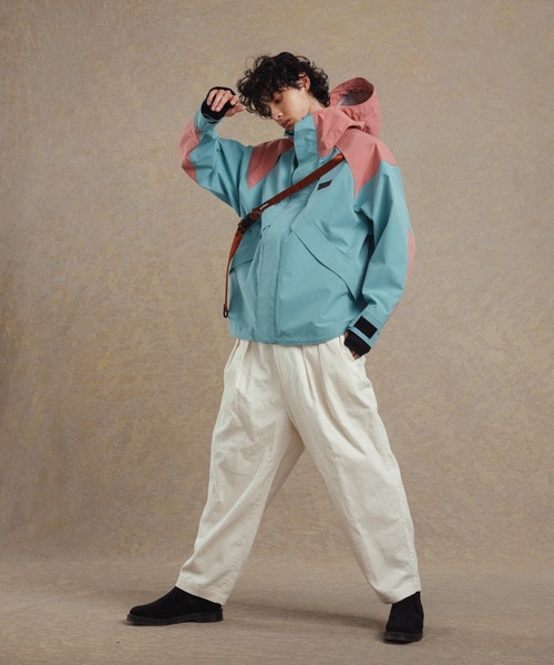 ADAM ET ROPE'(アダムエロペ)の「コーデュロイ ルーズ ワイドテーパード パンツ(その他パンツ・メンズ・グリーン/オフホワイト・L/M)」の11枚目の写真