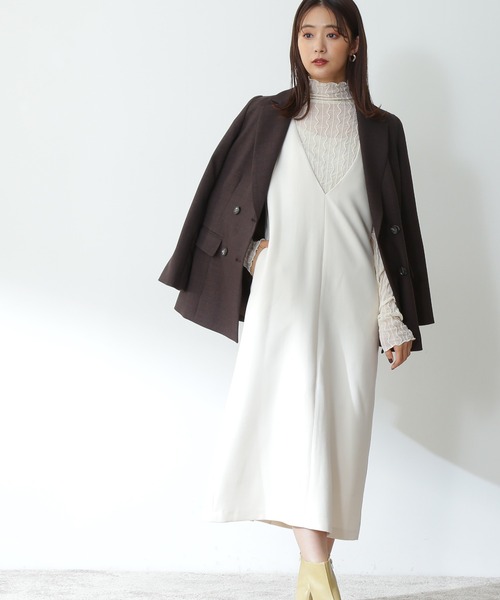 N.（N. Natural Beauty Basic）（エヌエヌナチュラルビューティーベーシック）の「◆Ｖカラージャンパースカート（ジャンパースカート・レディース・ナチュラル/ブラック/モカ・MEDIUM）」の3枚目の写真