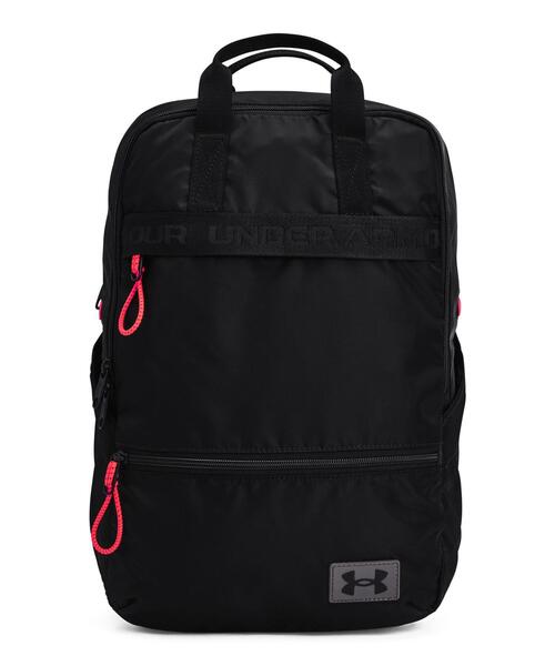 UNDER ARMOUR(アンダーアーマー)の「UAエッセンシャルズ バックパック 17L(トレーニング/レディース)(バックパック/リュック・レディース・ブラック・ONESIZE)」の3枚目の写真
