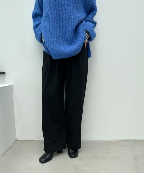 y/m by misato(イムバイミサト)の「エステルツイルタックパンツ(その他パンツ・レディース・ブラック/ベージュ・FREE)」の21枚目の写真