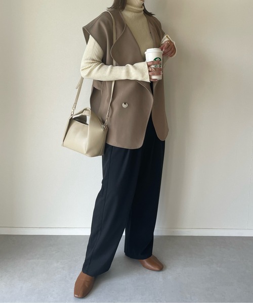 y/m by misato(イムバイミサト)の「エステルツイルタックパンツ(その他パンツ・レディース・ブラック/ベージュ・FREE)」の16枚目の写真