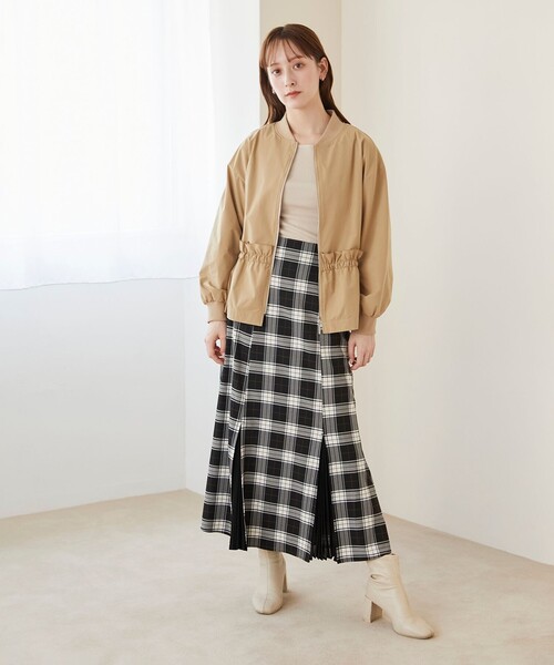 Feroux（フェルゥ）の「【洗える】シフォンスリーブドッキング ニット（ニット/セーター・レディース・ブラック系/ダークブラウン系/ベージュ系/ブルー系・F）」の10枚目の写真