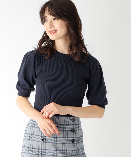 index(インデックス)の「◆パターンブロッキングタックスリーブニット【WEB限定カラー】(ニット/セーター・レディース・マスタード/ブラック系7/オフホワイト/ネイビー/ベージュ・36/40/42/38)」の5枚目の写真