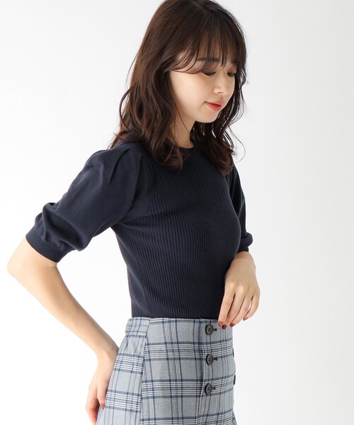 index(インデックス)の「◆パターンブロッキングタックスリーブニット【WEB限定カラー】(ニット/セーター・レディース・マスタード/ブラック系7/オフホワイト/ネイビー/ベージュ・36/40/42/38)」の14枚目の写真