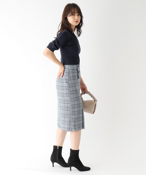 index(インデックス)の「◆パターンブロッキングタックスリーブニット【WEB限定カラー】(ニット/セーター・レディース・マスタード/ブラック系7/オフホワイト/ネイビー/ベージュ・36/40/42/38)」の13枚目の写真