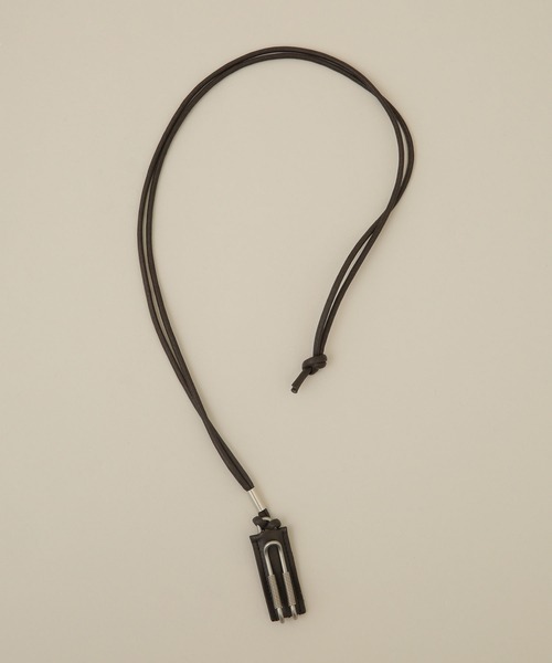 NANO universe（ナノユニバース）の「ED ROBERT JUDSON/spring clip neck holder（その他小物・メンズ・ブラック/ブラウン・FREE）」の7枚目の写真