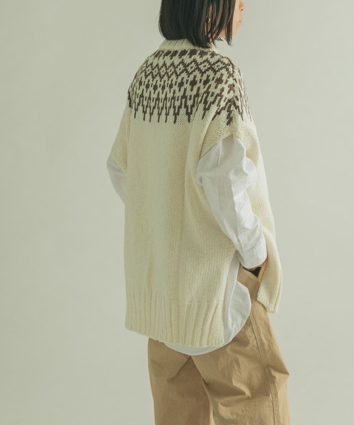 FORK&SPOON（フォークアンドスプーン）の「FORK&SPOON　求心柄ニットベスト（ニット/セーター・レディース・スミクロ/アイボリー・1）」の19枚目の写真