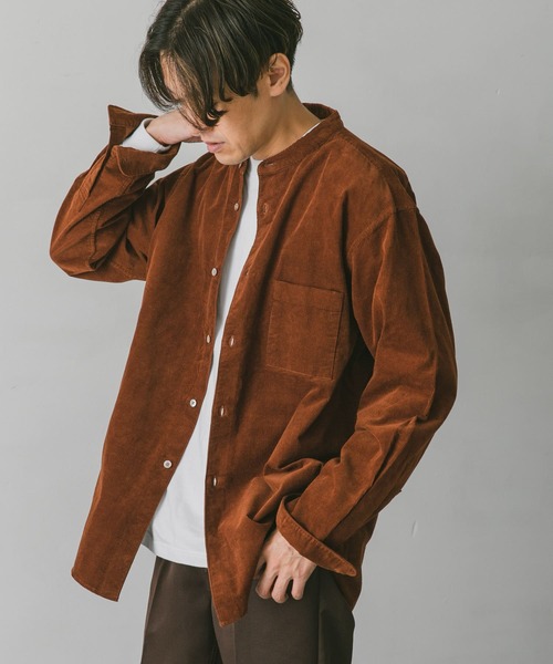 URBAN RESEARCH DOORS（アーバンリサーチドアーズ）の「コーデュロイバンドカラーシャツ（シャツ/ブラウス・メンズ・チャコールグレー/オリーブ/ブラウン/ホワイト系その他・MEDIUM/LARGE/X-LARGE）」の19枚目の写真