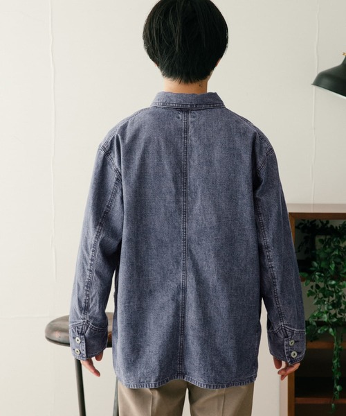 ITEMS URBANRESEARCH（アイテムズ アーバンリサーチ）の「スラブデニム カバーオールジャケット（カバーオール・メンズ・インディゴブルー/ライトインディゴブルー・MEDIUM/LARGE）」の17枚目の写真