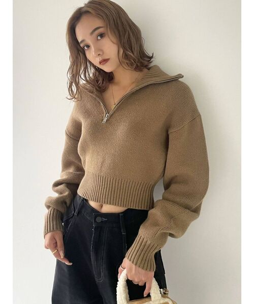 EMODA（エモダ）の「ハーフジップボリュームニット（ニット/セーター・レディース・グレー/ブラック/ブルー/ベージュ・FREE）」の3枚目の写真