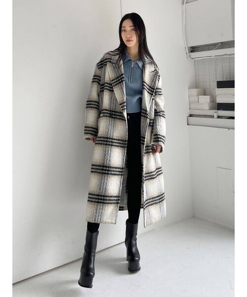 EMODA（エモダ）の「ハーフジップボリュームニット（ニット/セーター・レディース・グレー/ブラック/ブルー/ベージュ・FREE）」の21枚目の写真