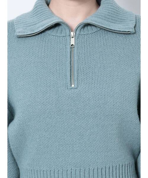 EMODA（エモダ）の「ハーフジップボリュームニット（ニット/セーター・レディース・グレー/ブラック/ブルー/ベージュ・FREE）」の12枚目の写真