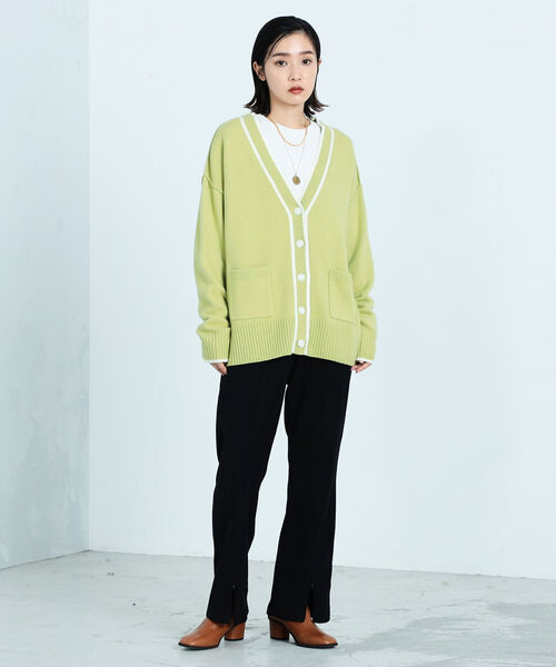 fredy emue(フレディエミュ)の「起毛センタースリットパンツ(その他パンツ・レディース・ブラック/オフホワイト・38/36)」の20枚目の写真