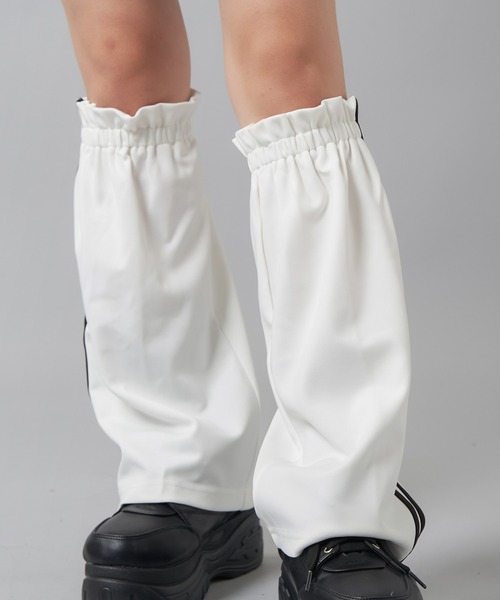 SPINNS（スピンズ）の「ラインデザイン レッグカバー（レッグ