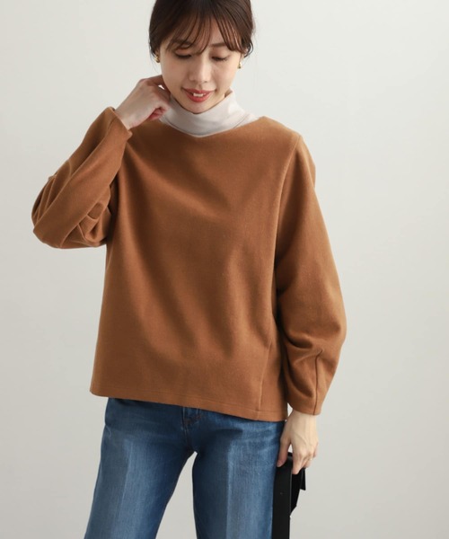 URBAN RESEARCH DOORS(アーバンリサーチドアーズ)の「ワイドVネックポンチプルオーバー(Tシャツ/カットソー・レディース・ブルー/ブラウン/ブラック・MEDIUM)」の2枚目の写真