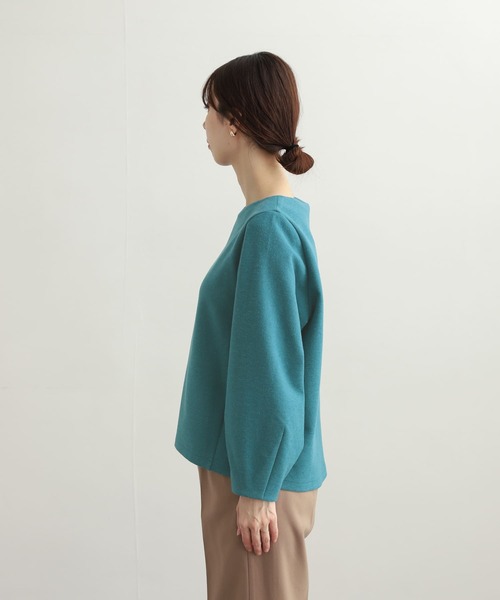 URBAN RESEARCH DOORS(アーバンリサーチドアーズ)の「ワイドVネックポンチプルオーバー(Tシャツ/カットソー・レディース・ブルー/ブラウン/ブラック・MEDIUM)」の13枚目の写真