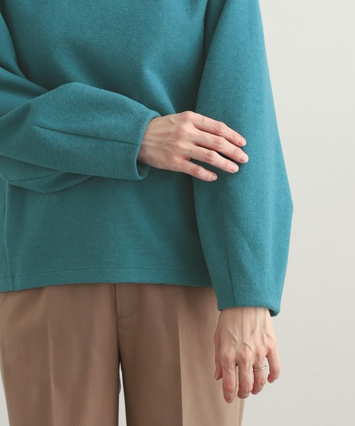URBAN RESEARCH DOORS(アーバンリサーチドアーズ)の「ワイドVネックポンチプルオーバー(Tシャツ/カットソー・レディース・ブルー/ブラウン/ブラック・MEDIUM)」の10枚目の写真