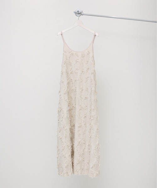 ap retro(アプレトロ)の「フリンジ キャミワンピース / ロング丈(ワンピース・レディース・アイボリー/ホワイト/ブラック/ネイビー・FREE)」の13枚目の写真