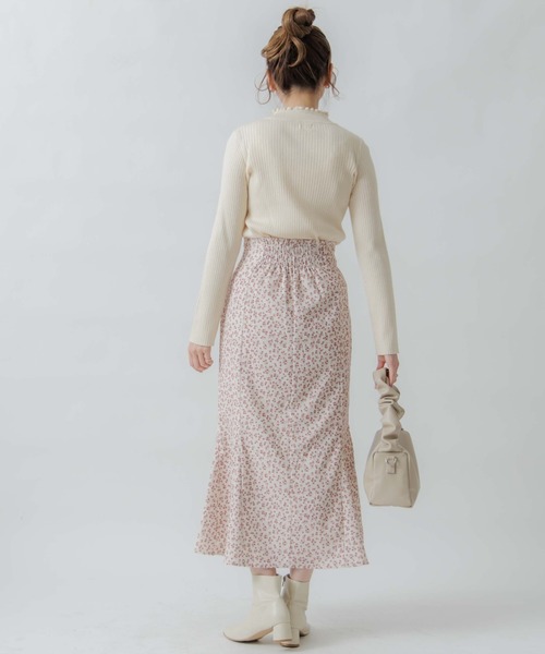 flower(フラワー)の「テンダーブルームスカート(スカート・レディース・アイボリー/ベージュ・FREE)」の3枚目の写真
