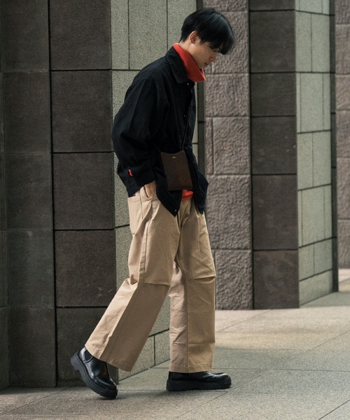 COLIN(コリン)の「COLIN:Peter 1TUCK MILITARY COCOON PANTS / Peter ミリタリー タック ワイドパンツ コクーン パンツ(カーゴパンツ・メンズ・ベージュ/ホワイト/ブラック・L/M)」の22枚目の写真