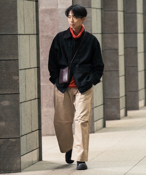 COLIN(コリン)の「COLIN:Peter 1TUCK MILITARY COCOON PANTS / Peter ミリタリー タック ワイドパンツ コクーン パンツ(カーゴパンツ・メンズ・ベージュ/ホワイト/ブラック・L/M)」の21枚目の写真