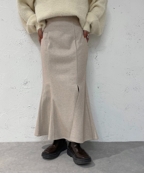 apres jour mignon(アプレジュールミニョン)の「スリットマーメイドスカート【ZOZOTOWN限定アイテム】(スカート・レディース・ブラック/オレンジ/オートミール・SMALL/MEDIUM/X-LARGE)」の11枚目の写真