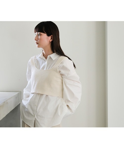 select MOCA(セレクトモカ)の「2WAYキルティングショートビスチェ(ベスト・レディース・オフホワイト/ブラック・FREE)」の14枚目の写真