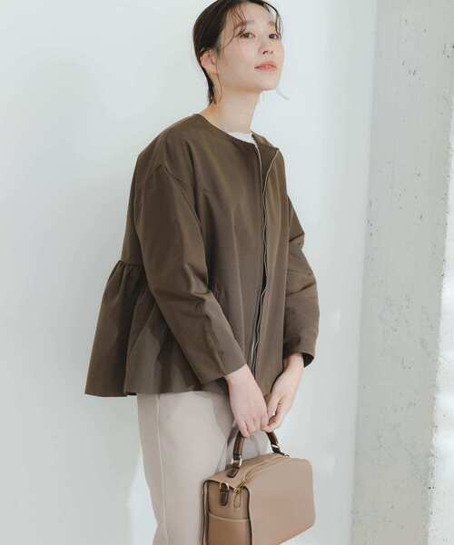 F by ROSSO（エフバイロッソ）の「F by ROSSO　グログランギャザーショートコート（ブルゾン・レディース・ブラック/カーキ・FREE）」の17枚目の写真