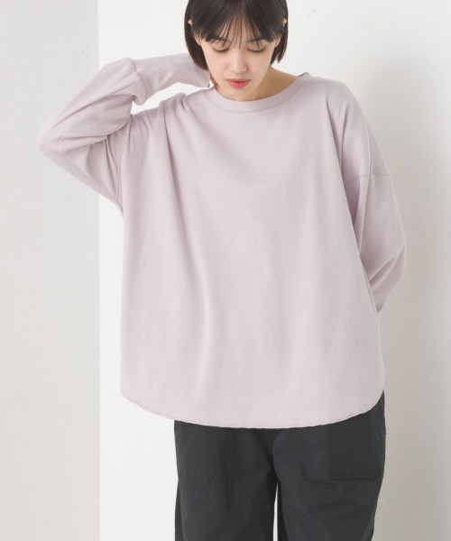 OMNES（オムネス）の「リブ裾ラウンドプルオーバー長袖（その他トップス・レディース・オレンジ/ホワイト系その他/ブラック/アイボリー/オリーブ/ブルー/ラベンダー/ベージュ系その他/グレー系その他/ブラック系その他/ホワイト系その他2/ベージュ×ブラック/グレー・FREE）」の12枚目の写真