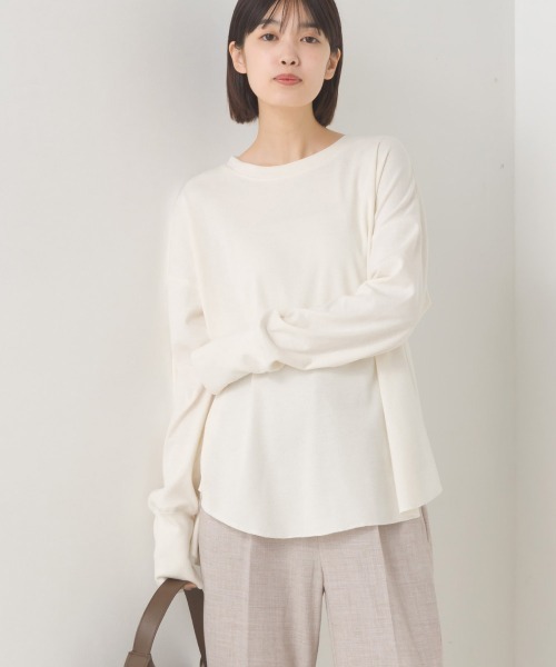 OMNES（オムネス）の「リブ裾ラウンドプルオーバー長袖（その他トップス・レディース・オレンジ/ホワイト系その他/ブラック/アイボリー/オリーブ/ブルー/ラベンダー/ベージュ系その他/グレー系その他/ブラック系その他/ホワイト系その他2/ベージュ×ブラック/グレー・FREE）」の21枚目の写真