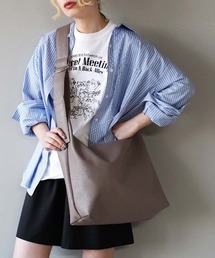 【可愛いフォルムにたっぷり収納】 ソフトラウンド ワンショルダーバッグ［ラージ］