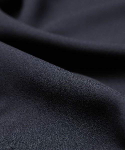 ROPE'（ロペ）の「アートプリントスタンドカラーワンピース（ワンピース・レディース・ホワイト/ネイビー・36/38）」の18枚目の写真