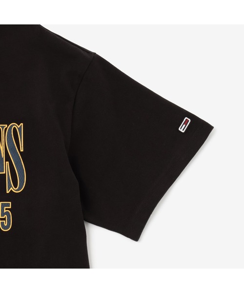 tommy jeans（トミー ジーンズ）の「リラックスプリントTシャツ（Tシャツ/カットソー・メンズ・ブラック/ホワイト・LARGE/MEDIUM/SMALL/X-LARGE）」の6枚目の写真