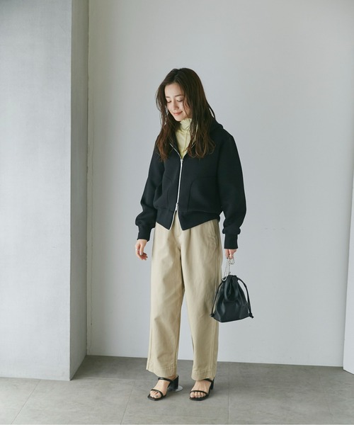 NANO universe（ナノユニバース）の「LB.04/WEB限定 テックダンボールダブルジップパーカー（パーカー・レディース・オフホワイト/ブラック/ライトベージュ・FREE）」の19枚目の写真