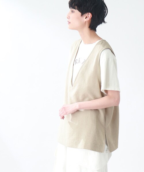 THE SHOP TK (ザ ショップ ティーケー )の「◆【洗える】麻調ヴィンテージライク深Vベスト(ベスト・レディース・ブラック/ベージュ・99)」の19枚目の写真