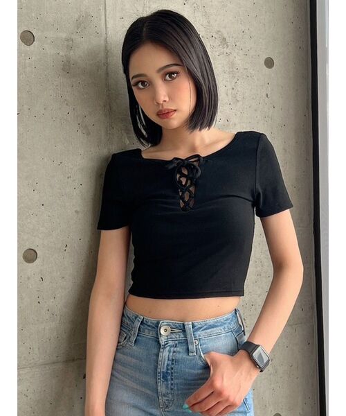 GYDA(ジェイダ)の「2WAYレースアップショートTシャツ(Tシャツ/カットソー・レディース・ブラック/オフホワイト・FREE)」の8枚目の写真