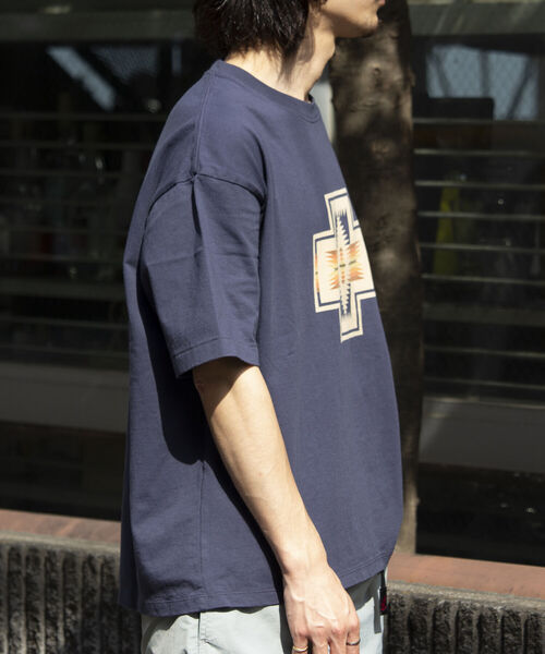 PENDLETON（ペンドルトン）の「【PENDLETON/ペンドルトン】フロントプリントTシャツ ルーズシルエット ワンポイントロゴ（Tシャツ/カットソー・メンズ・キナリ/ブラック/ホワイト/チャコールグレー/ライトグレー/オフホワイト/ネイビー・M/L/XL）」の11枚目の写真