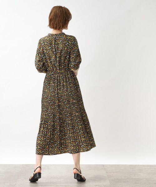 grove(グローブ)の「◆フラワープリントワンピース(ワンピース・レディース・チャコール/グリーン系その他2・01/02/05/03/04)」の7枚目の写真