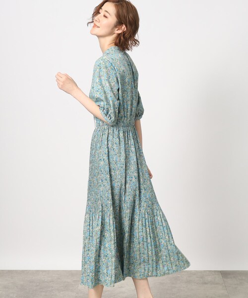 grove(グローブ)の「◆フラワープリントワンピース(ワンピース・レディース・チャコール/グリーン系その他2・01/02/05/03/04)」の4枚目の写真