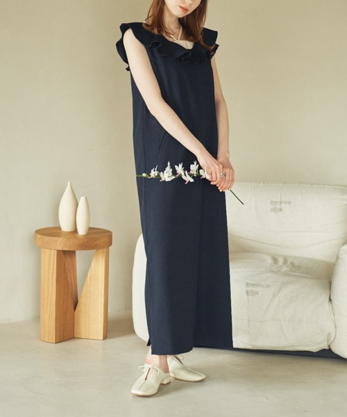 hinari（ヒナリ）の「フラットリボンサンダル（スリッポン・レディース・アイボリー/ブラック・SMALL/MEDIUM/LARGE）」の3枚目の写真