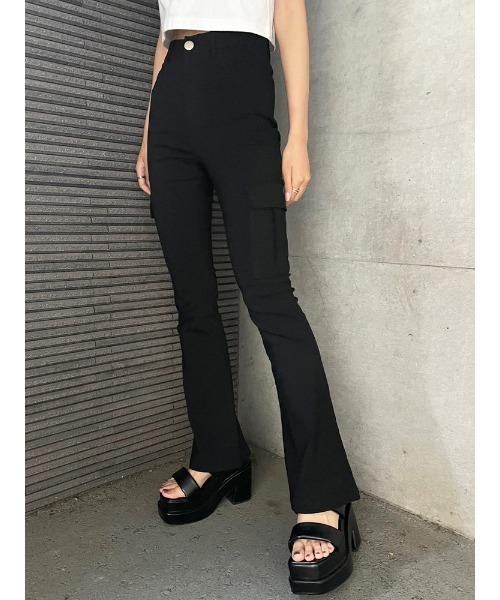 ENVYM(アンビー)の「フレアカーゴジェギンス(その他パンツ・レディース・ブラック・SMALL/MEDIUM)」の1枚目の写真