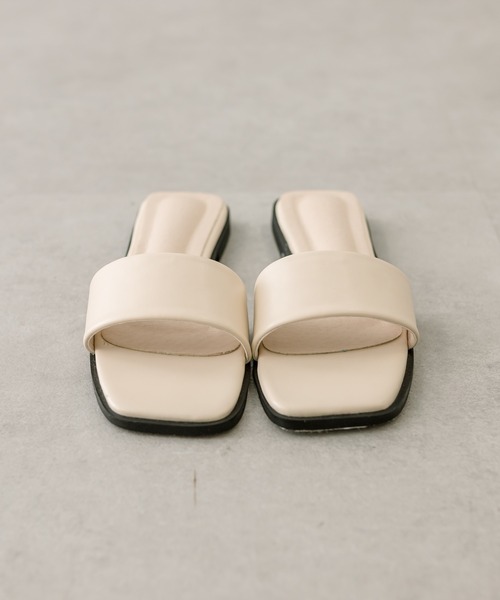 mystic（ミスティック）の「フラットサンダル（サンダル・レディース・アイボリー/ブラック・38/37/36）」の6枚目の写真