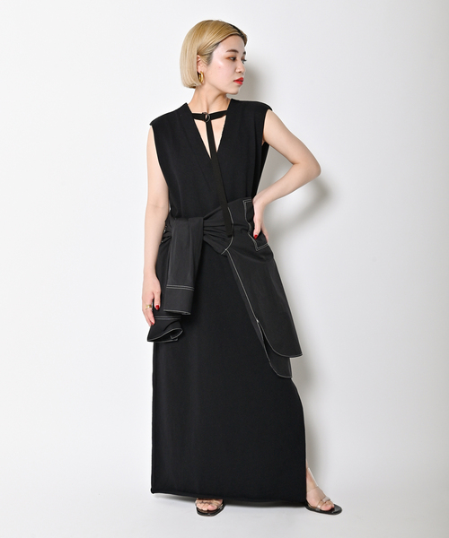 CITYSHOP(シティーショップ)の「DOZUME STRAP DRESS:ワンピース(ワンピース・レディース・チャコールグレー/ブラック・36/38)」の7枚目の写真