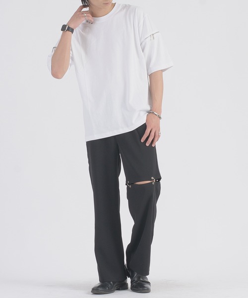 REGIEVO（レジエボ）の「REGIEVO ファスナースリーブTシャツ（Tシャツ/カットソー・メンズ・ブラック/オフホワイト・MEDIUM/LARGE）」の5枚目の写真