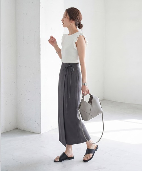 STYLE DELI(スタイルデリ)の「【LUXE】プリーツノースリニットトップス(ニット/セーター・レディース・アイボリー/ブラック/グリーン・FREE)」の18枚目の写真