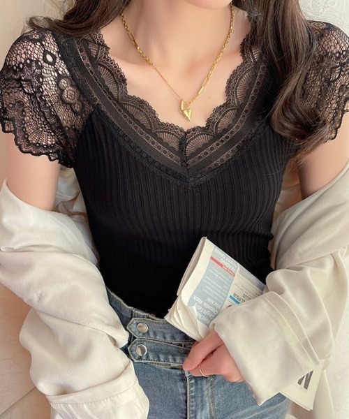 Achic(アシック)の「ノースリーブレースフリル透け感トップス(Tシャツ/カットソー・レディース・ベージュ/ホワイト/ブラック・M)」の16枚目の写真