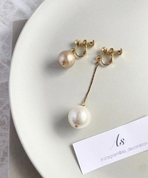 tone（トーン）の「【As】大粒コットンパール　ゆらゆら　アシメイヤリング（ニッケルフリー）(MA)（イヤリング・レディース・シルバー/ゴールド/ゴールド系その他2/シルバー系その他2/ゴールド系その他3/シルバー系その他3・FREE）」の12枚目の写真