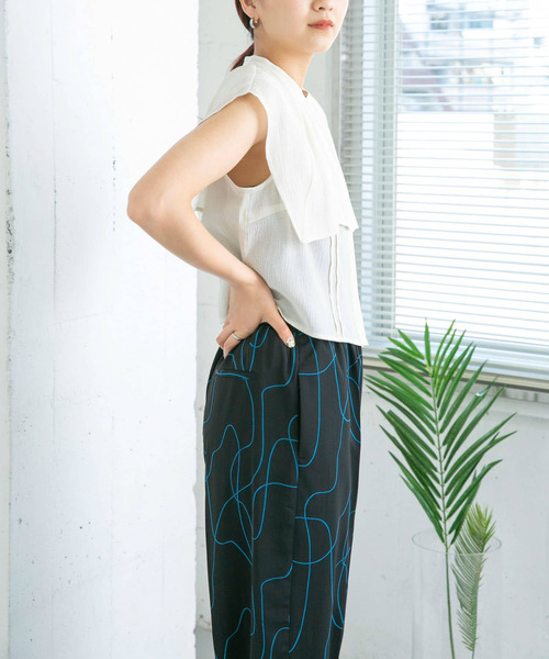 KBF（ケイビーエフ）の「アンサンブルノースリーブブラウス（シャツ