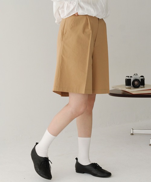 Crisp（クリスプ）の「ダブルベルトハーフパンツ（その他パンツ・レディース・ベージュ/ブラック・FREE）」の17枚目の写真