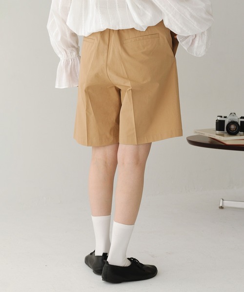 Crisp（クリスプ）の「ダブルベルトハーフパンツ（その他パンツ・レディース・ベージュ/ブラック・FREE）」の20枚目の写真